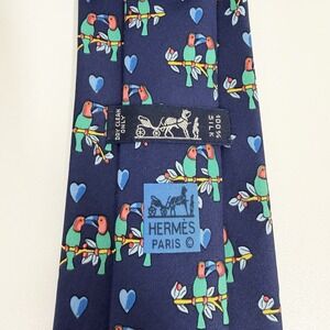 Hermes Men's Tie Love Birds Parrots Navy/Green/Red Silk 7481 IA 3.5" (W) 57" (L)